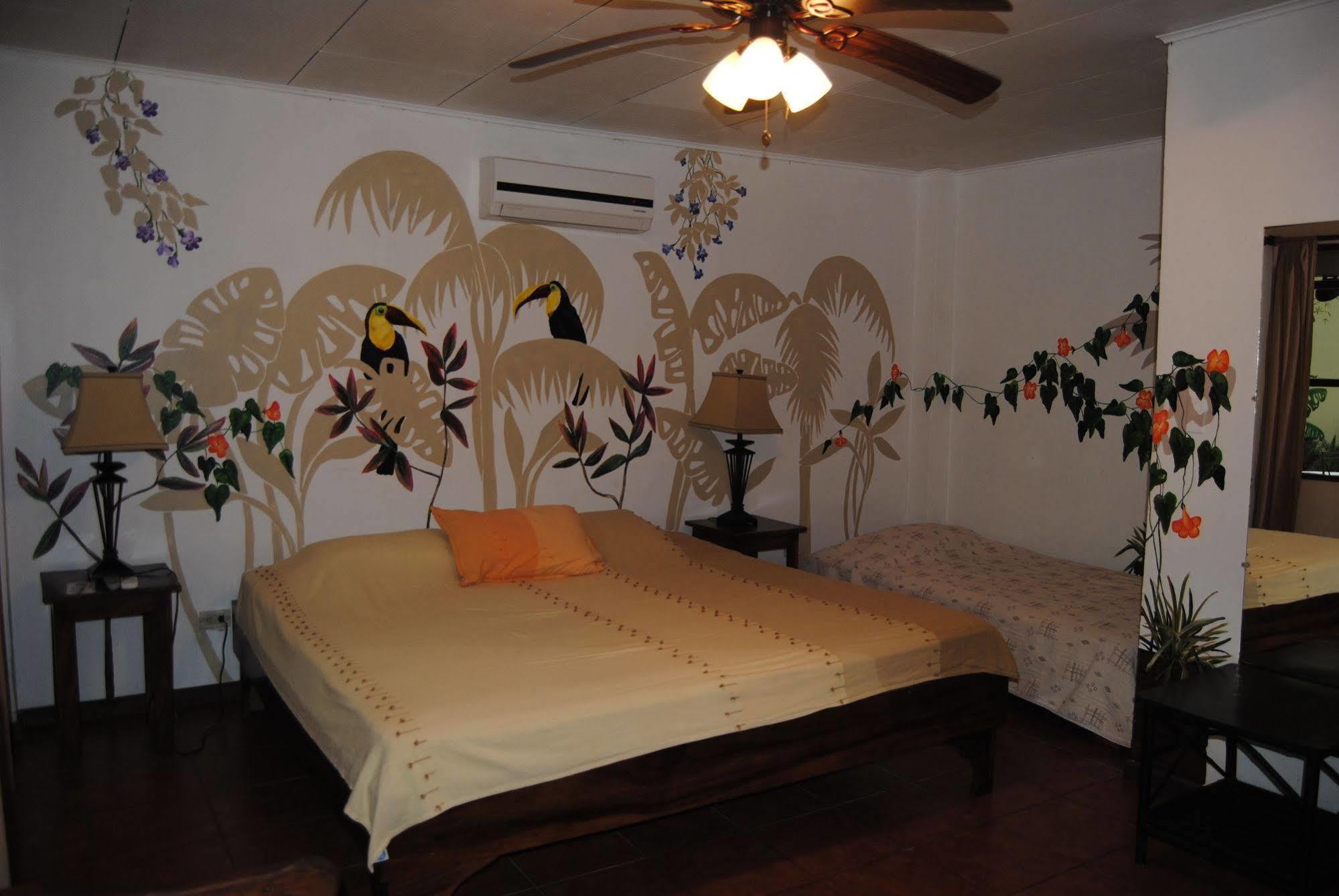 Jungle Beach Hotel Manuel Antonio Exterior foto